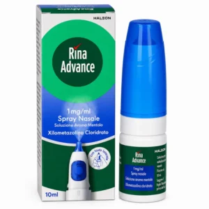 Flacone di RinaAdvance 1 mg/ml spray nasale 10 ml aroma mentolo da 10 ml con xilometazolina cloridrato